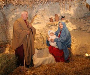 MERCATINO-DI-NATALE-E-PRESEPE-VIVENTE-GENGA