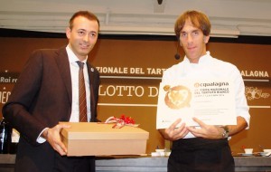 il Sindaco Andrea Pierotti con lo chef stellato Davide Oldani durante l'edizione scorsa